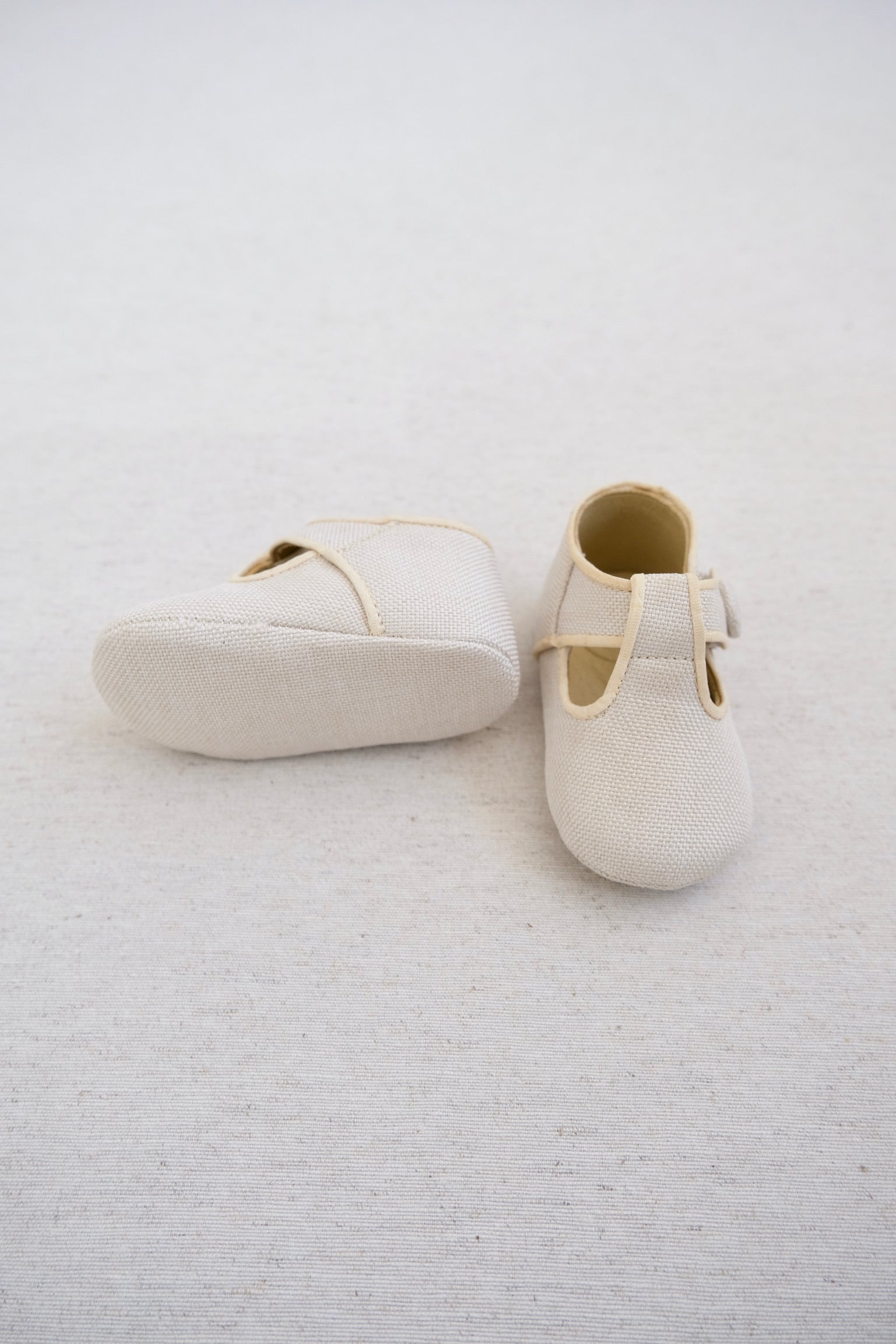 Zapatos Lino Hueso Traba