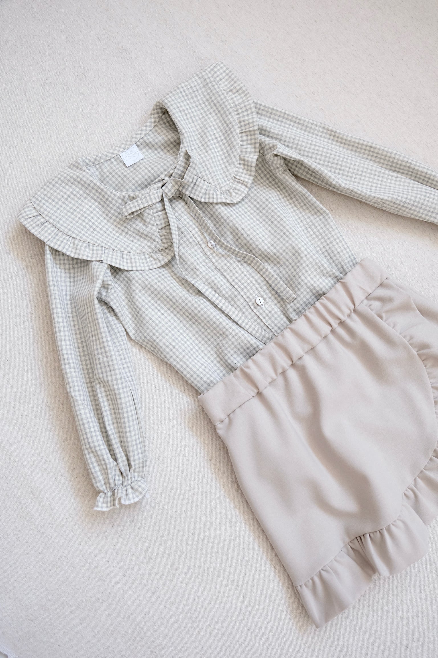 Conjunto Tess Niña Cuadros