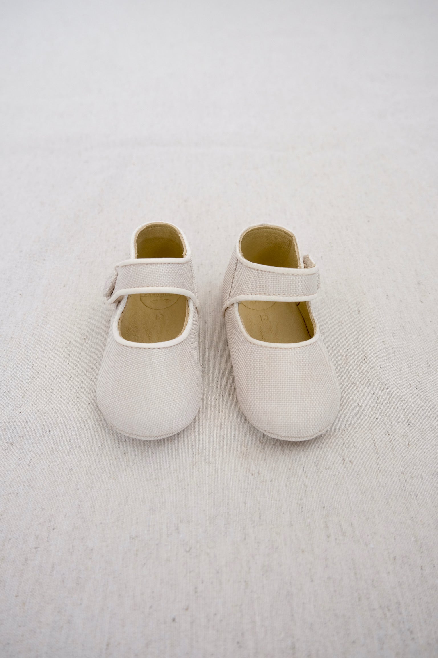 Zapatos Lino Hueso