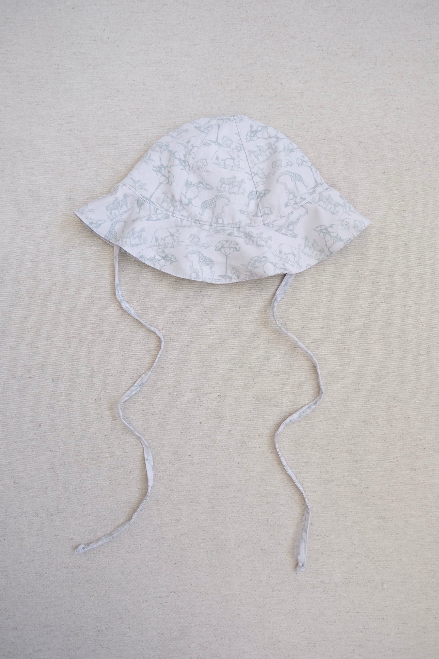 Gorro Traje Niña Safari