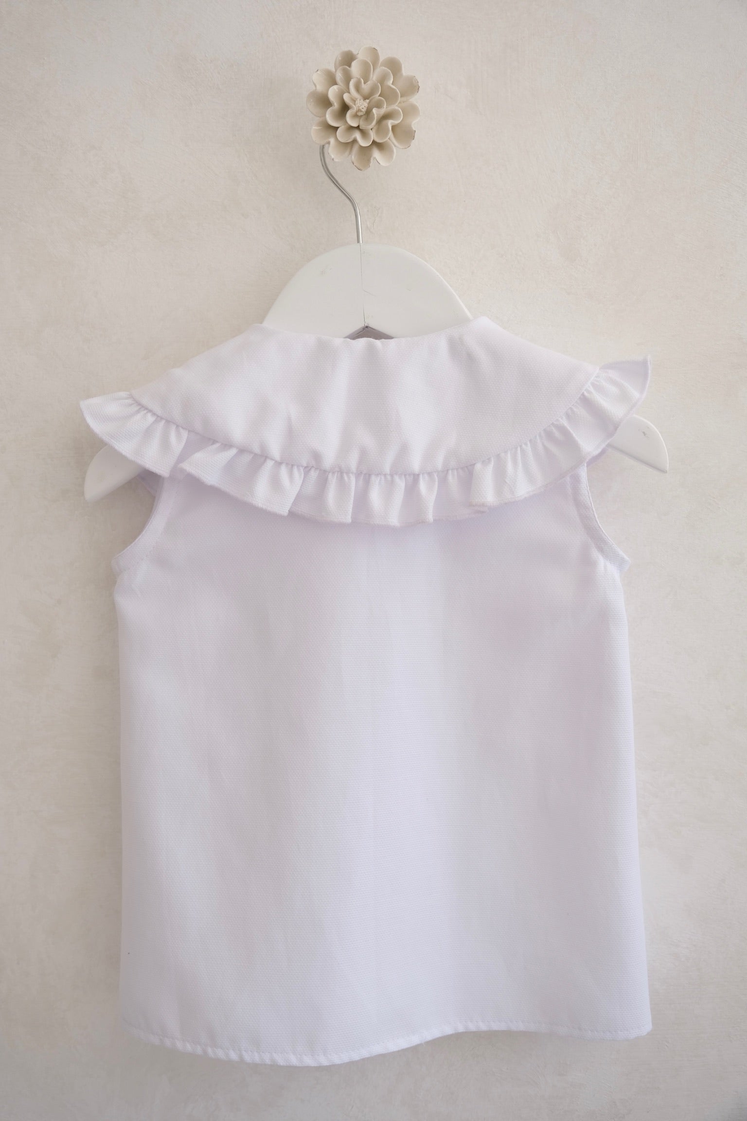Lola Pique Sleeveless Shirt