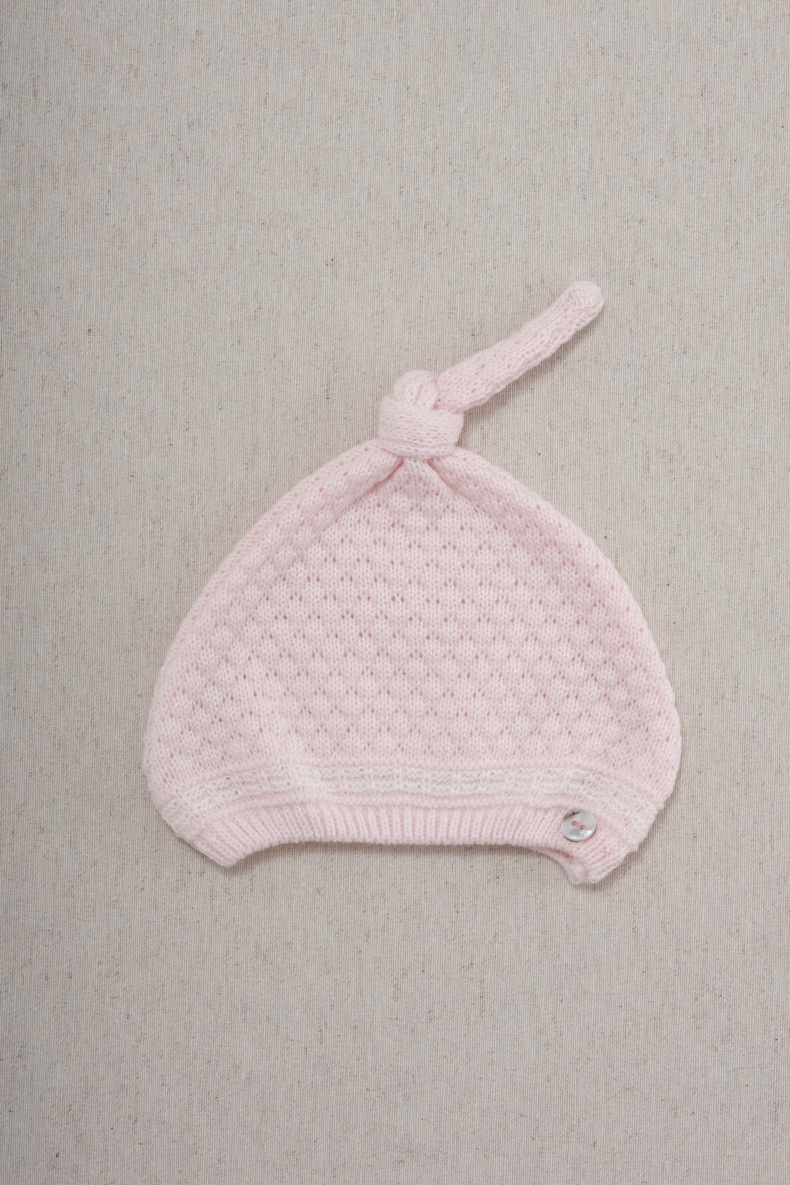 Gorro Lirio Newborn Rosa Claro