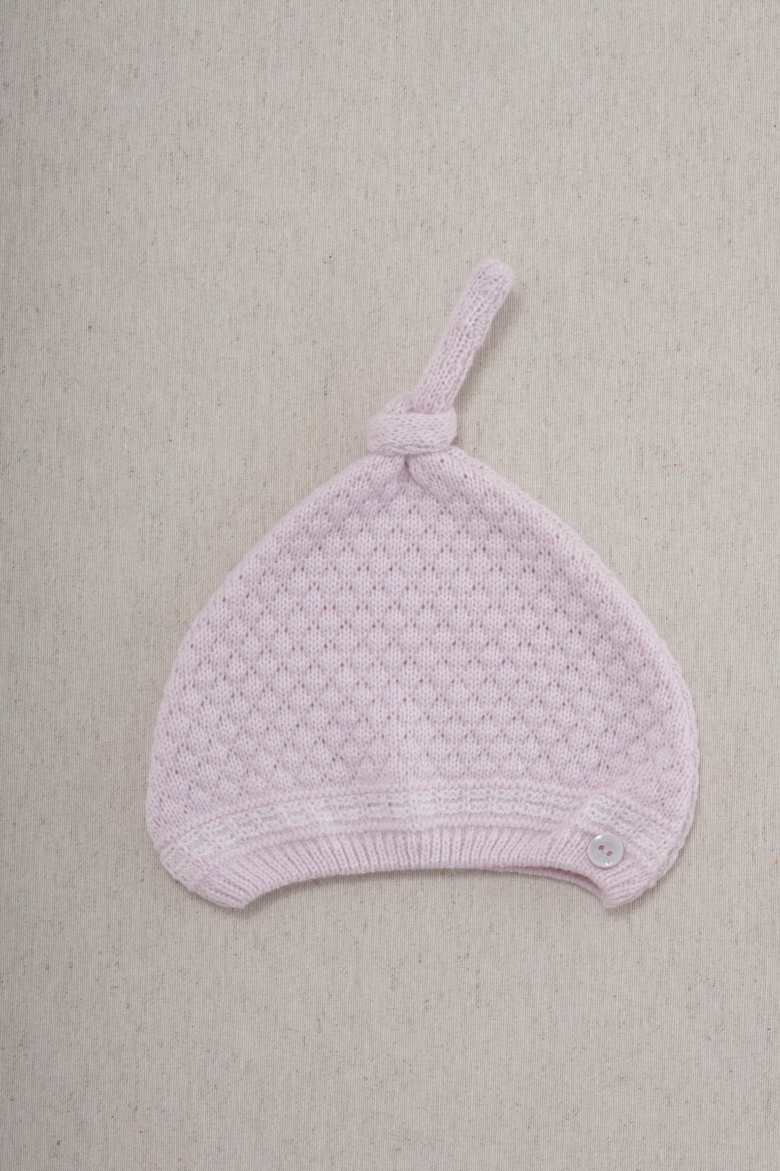 Gorro Lirio Newborn Lila
