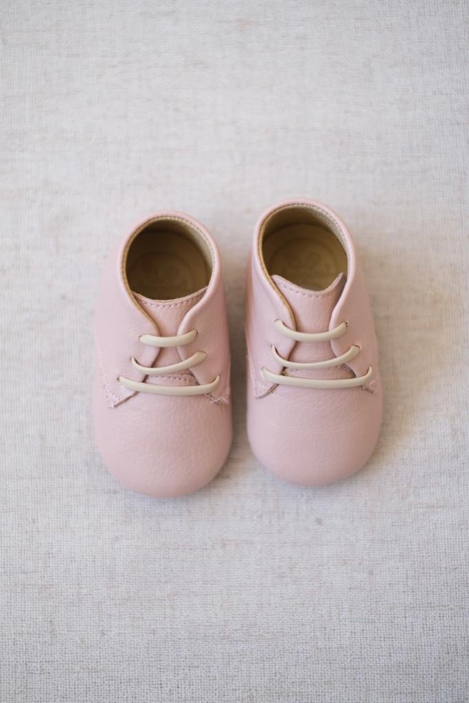 Bota Agujeta Piel Rosa