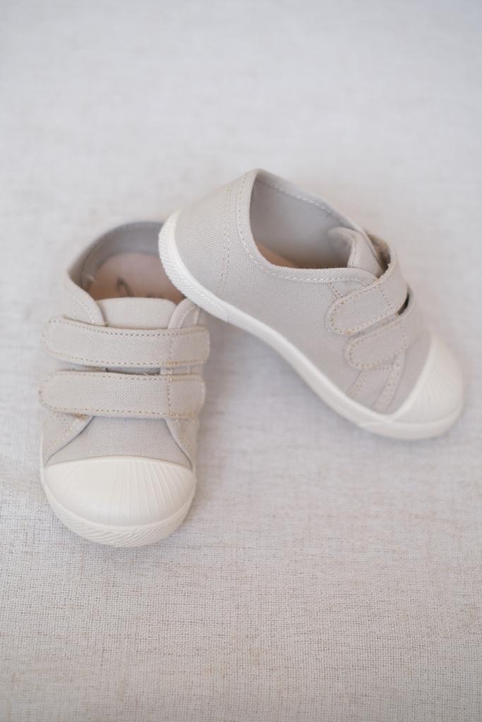 Tenis Beige