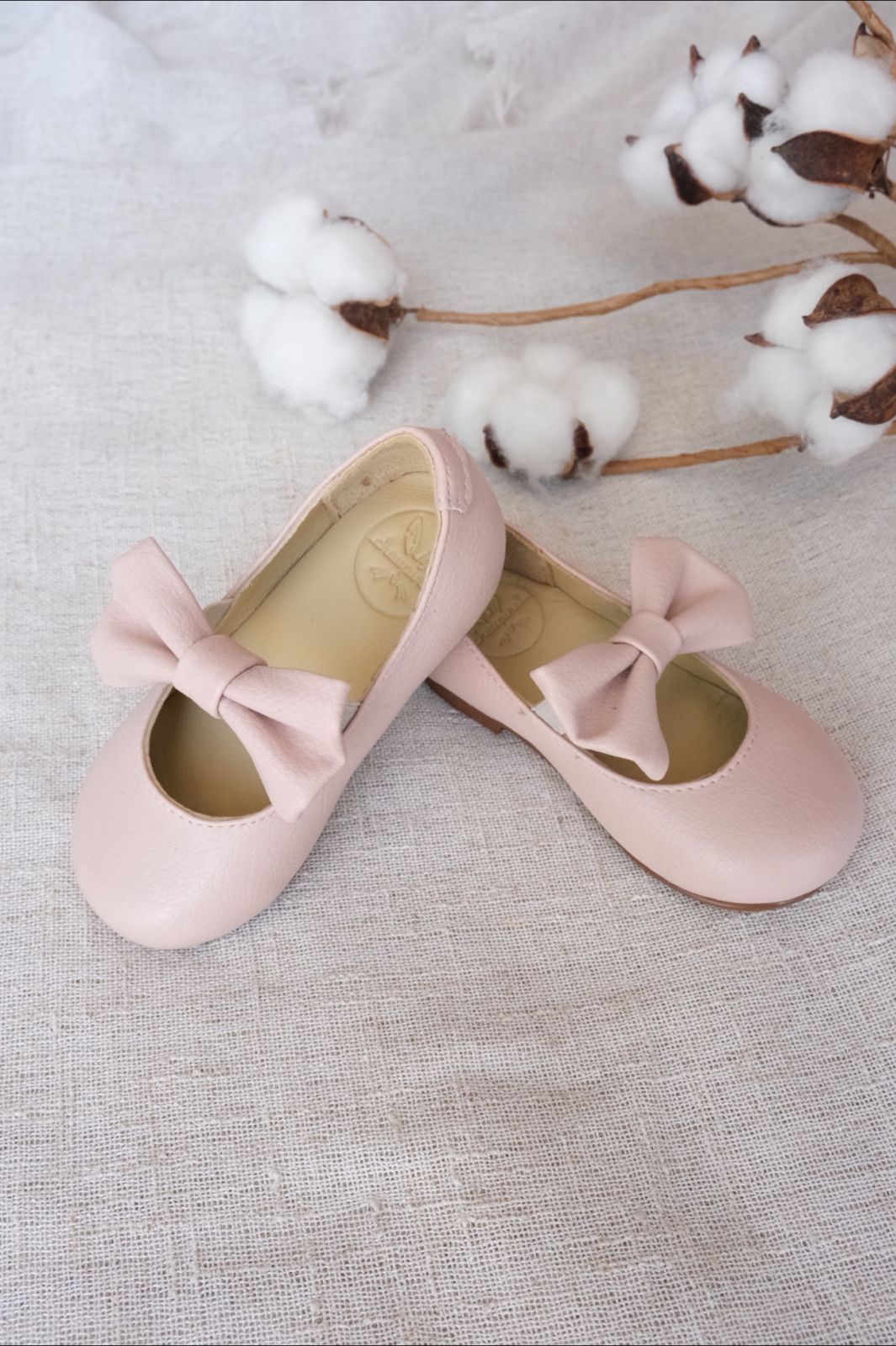 Zapatos Moño Piel Rosa Suela