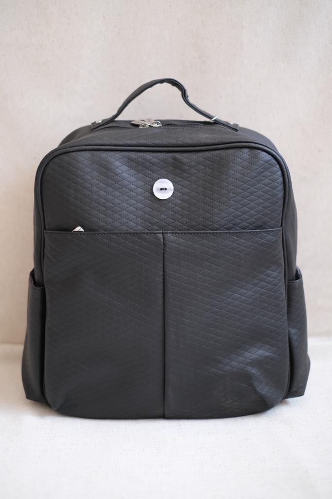 Back Pack Pañalera Vinipiel Negra