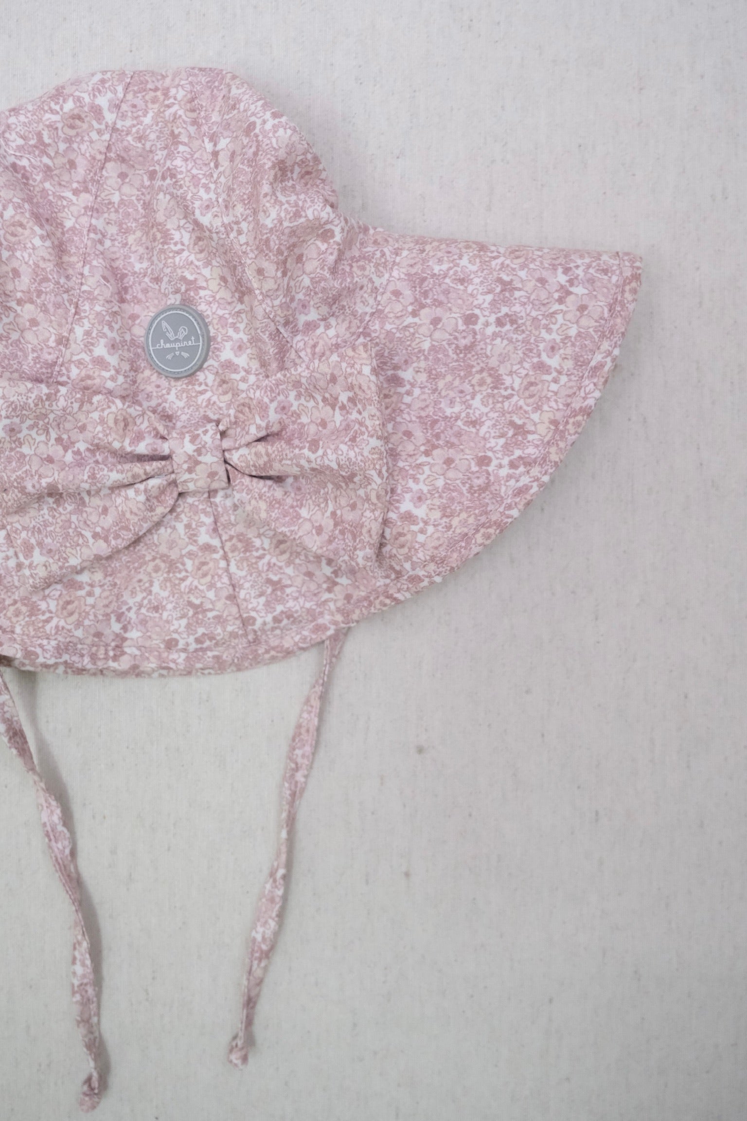 Gorro Traje Niña Flores