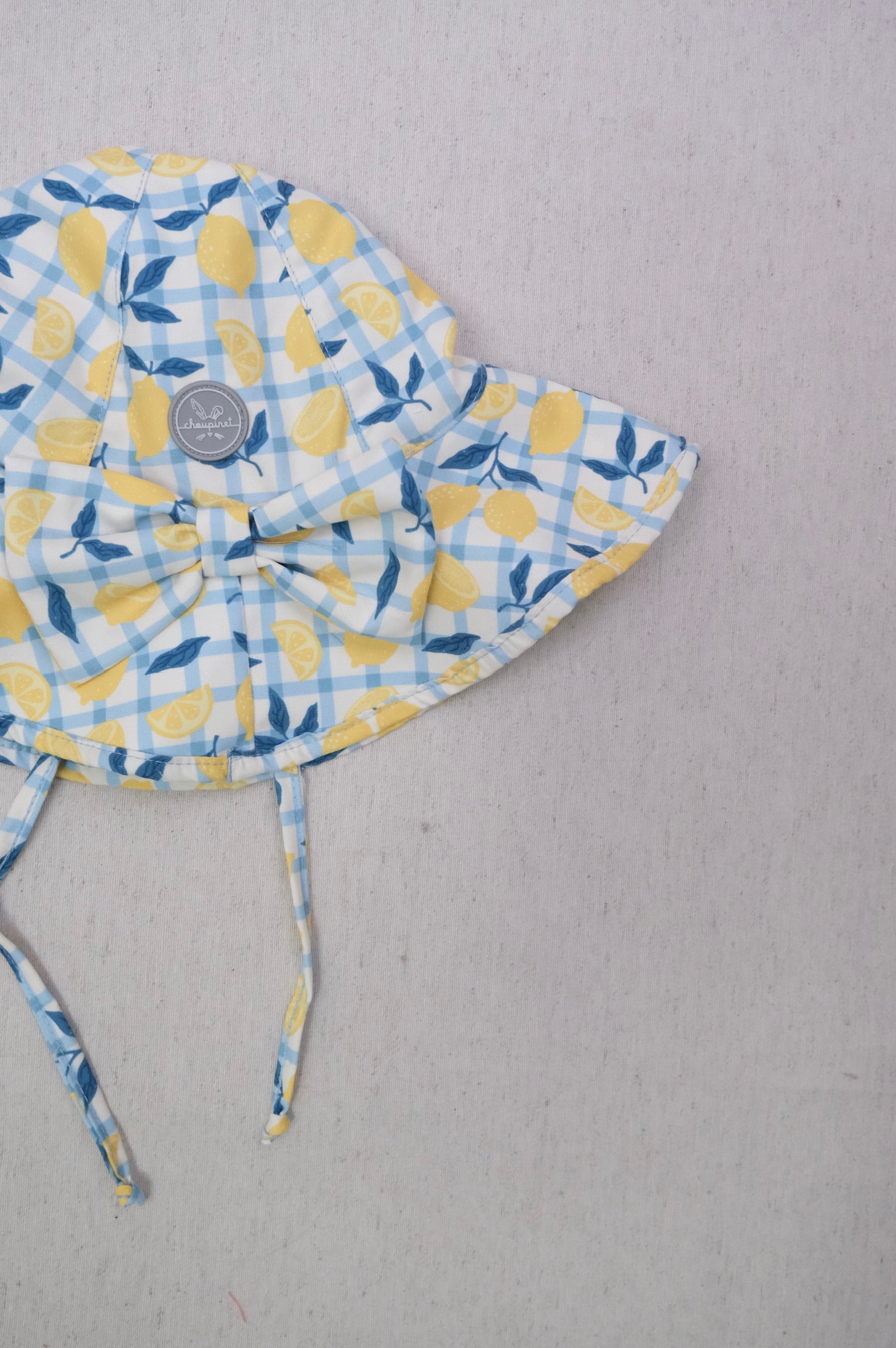 Gorro Traje Niña Limones