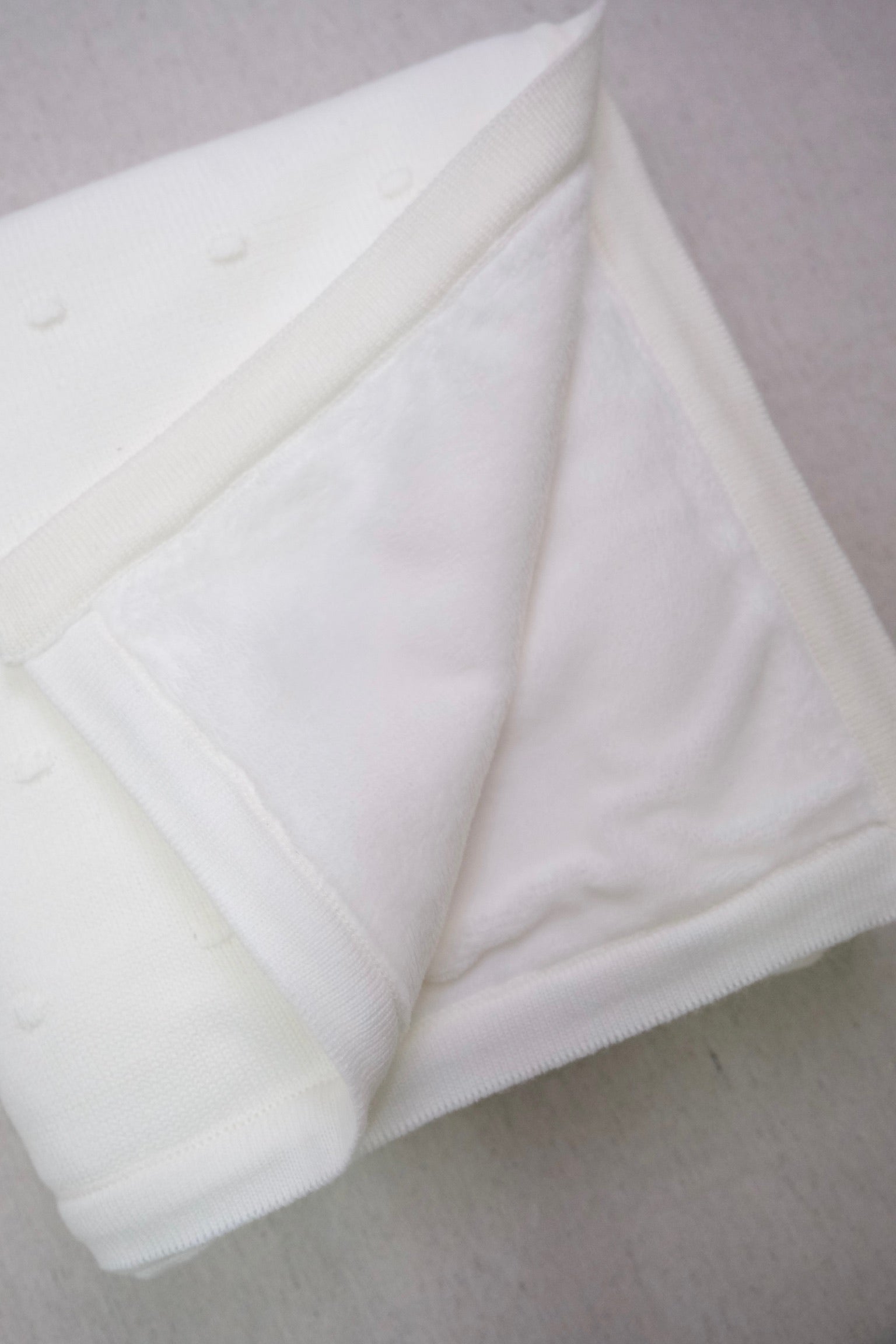 Cobija Nudos Polar Blanca
