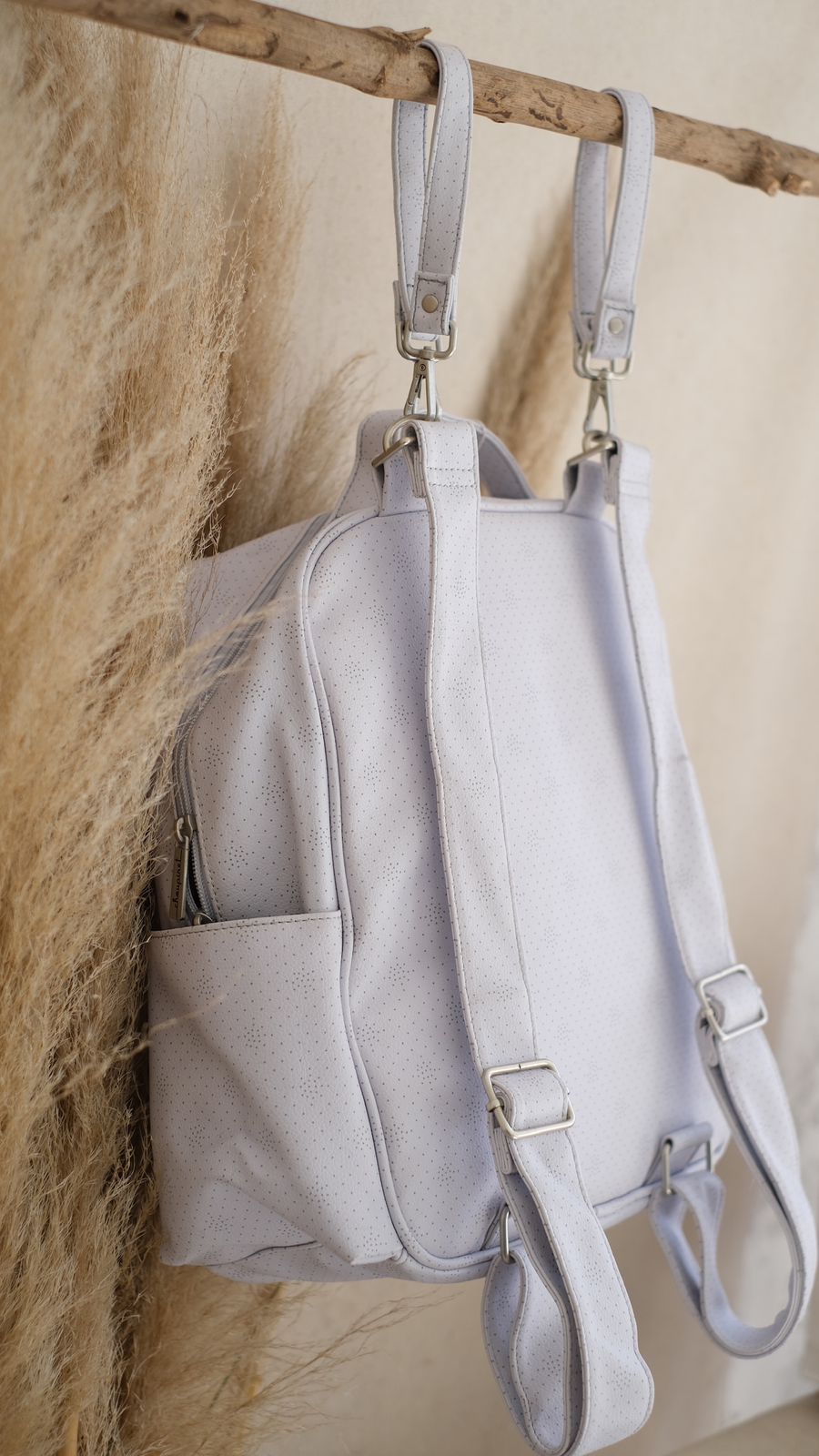 Back Pack Pañalera Vinipiel Gris